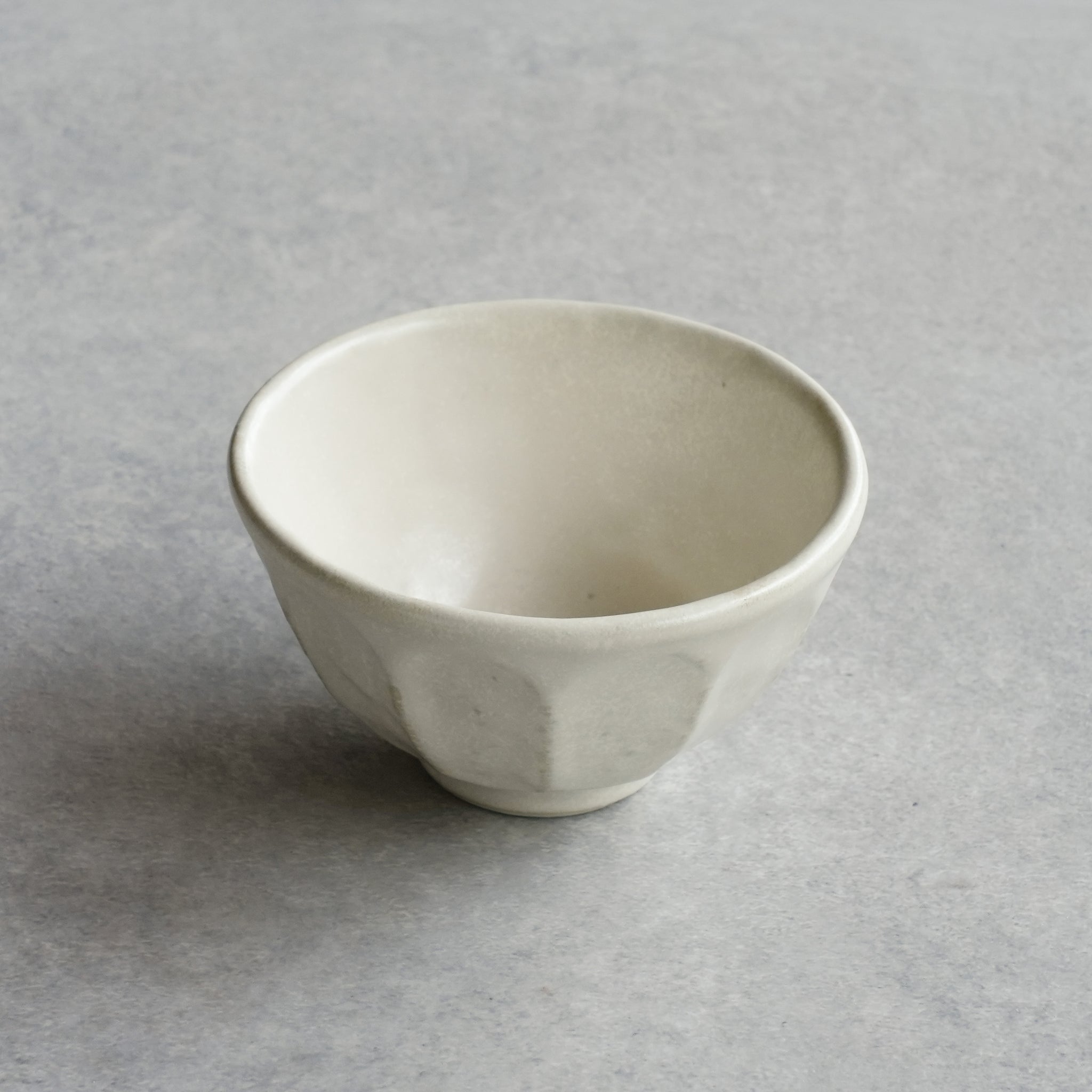 JEN　リンカ８枚 Amazon｜美濃焼 カネコ小兵 「 リンカ 」 プレート 大皿 白 練輪花