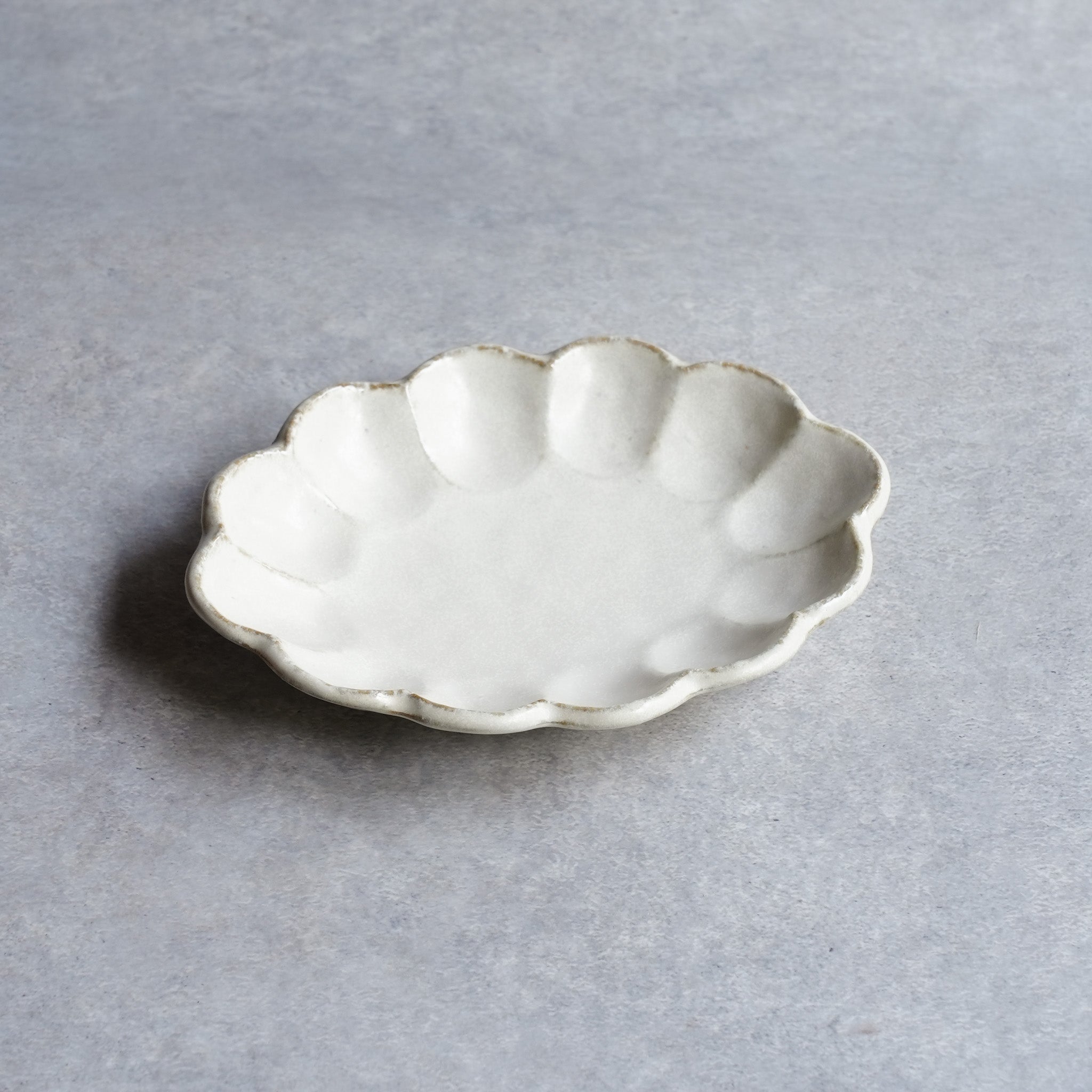 リンカ 18オーバルプレート – カネコ小兵公式オンラインストア